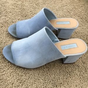 💎 SOLD Blue Suede Slide On Chunky Heel Shoes 💎